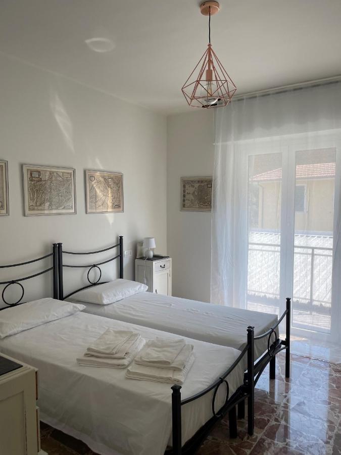 ססטרי לבאנטה Casa Gelindo - Large And Fine Apartment With Two Bathrooms מראה חיצוני תמונה